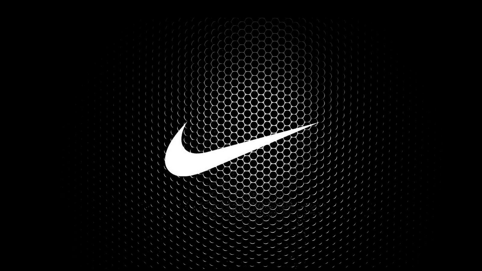 Read more about the article Nike Situation SWOT Analysis